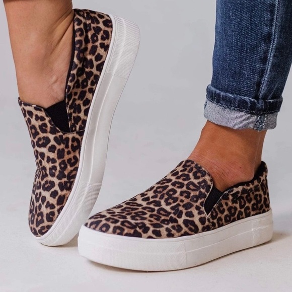 Soda Shoes - Cheetah vegan suede sneakers new in box size 8.5